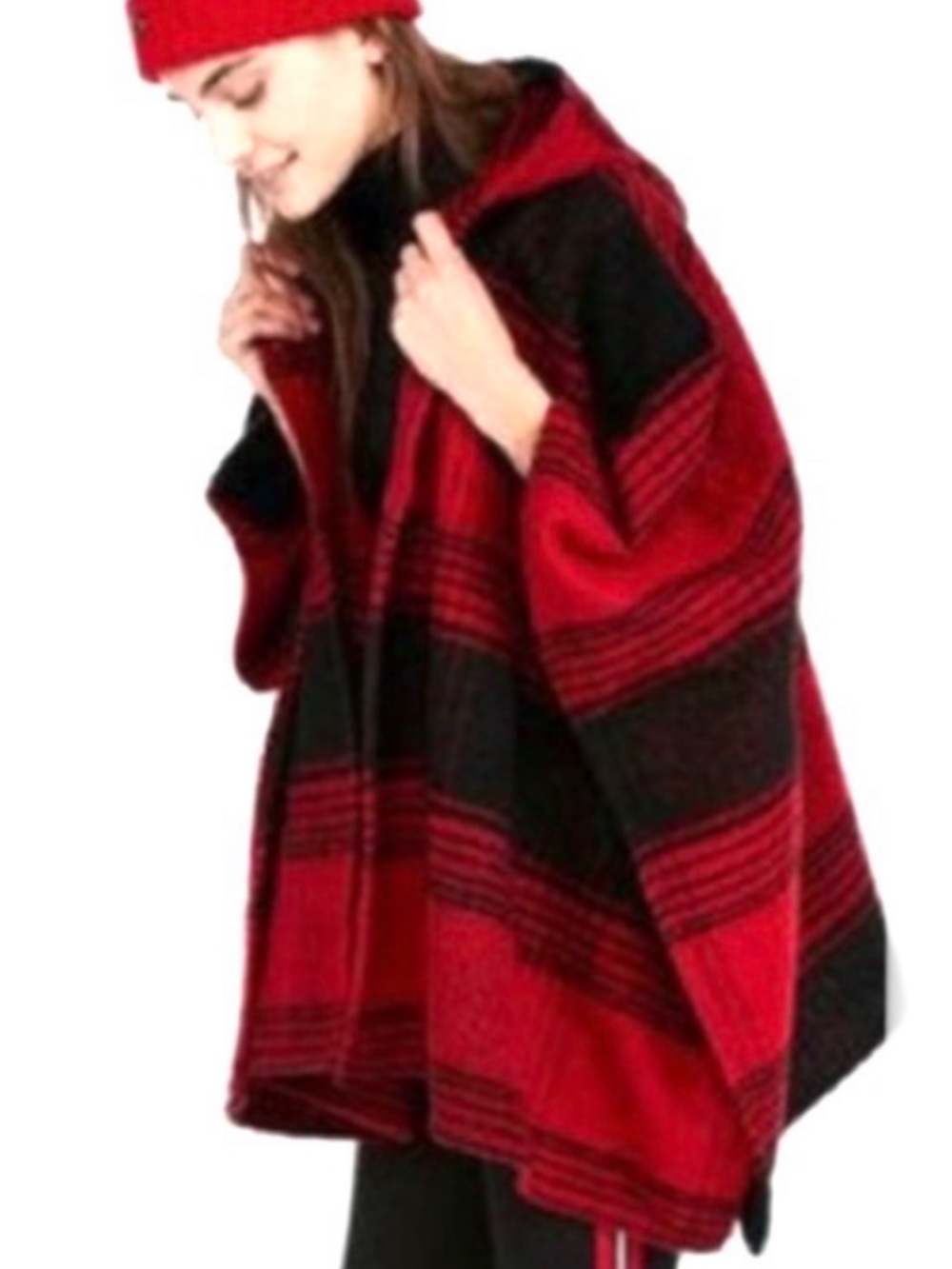 🆕❤️EXPRESS Red Plaid Poncho❤️